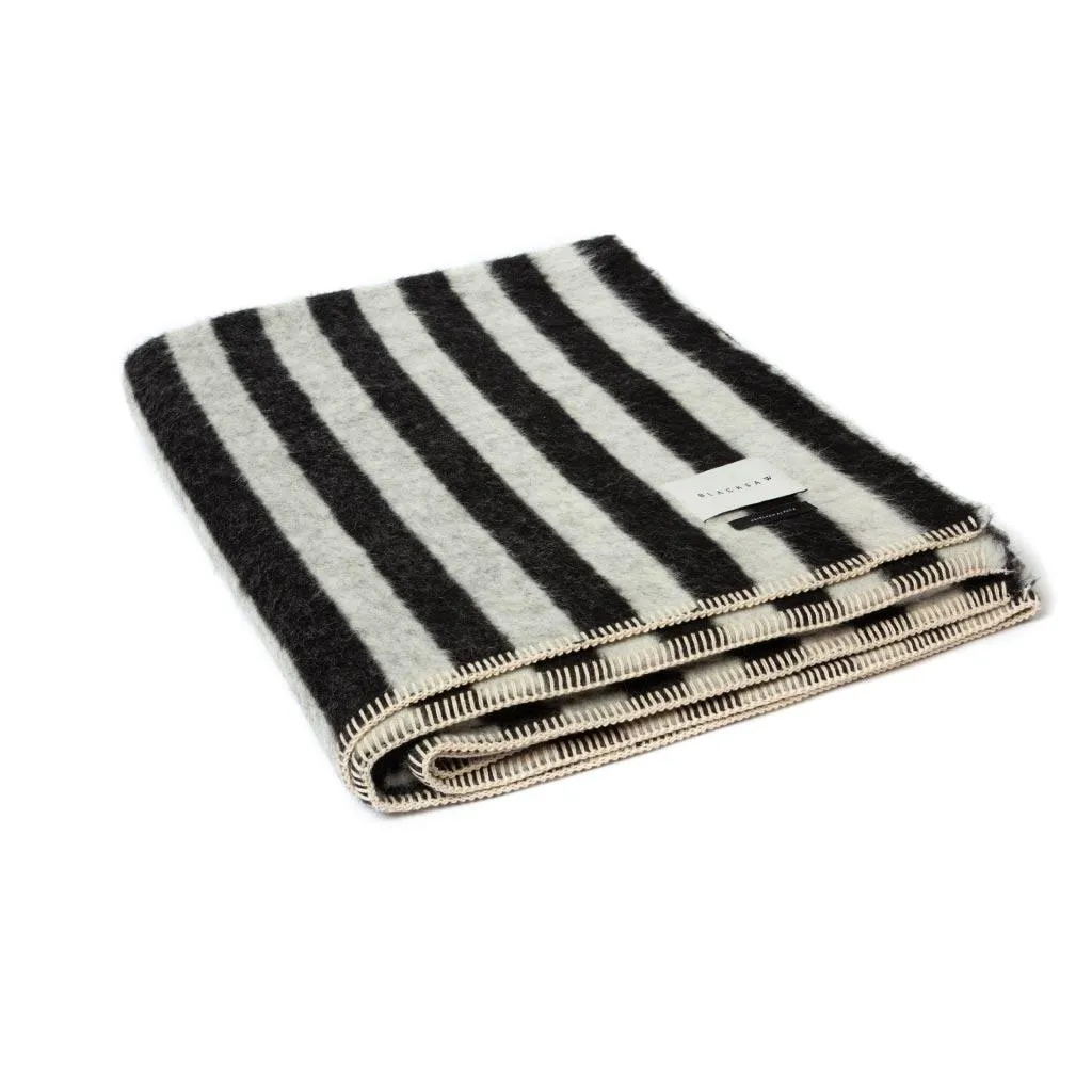 Stills Heirloom Blanket - Black/Ivory