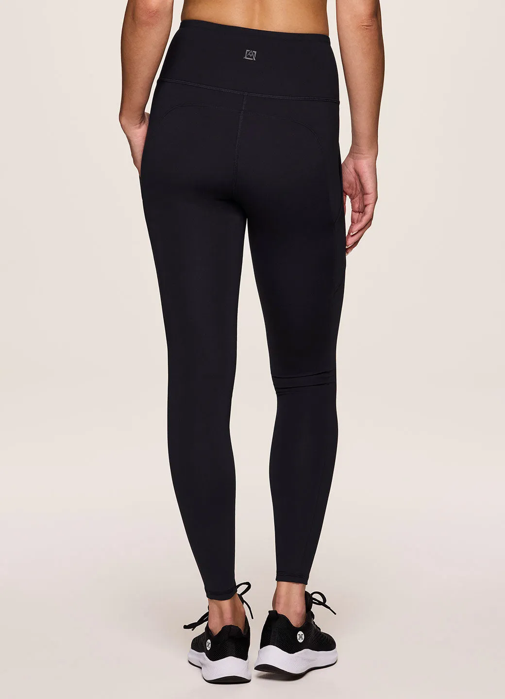 Trek It Pocket Legging