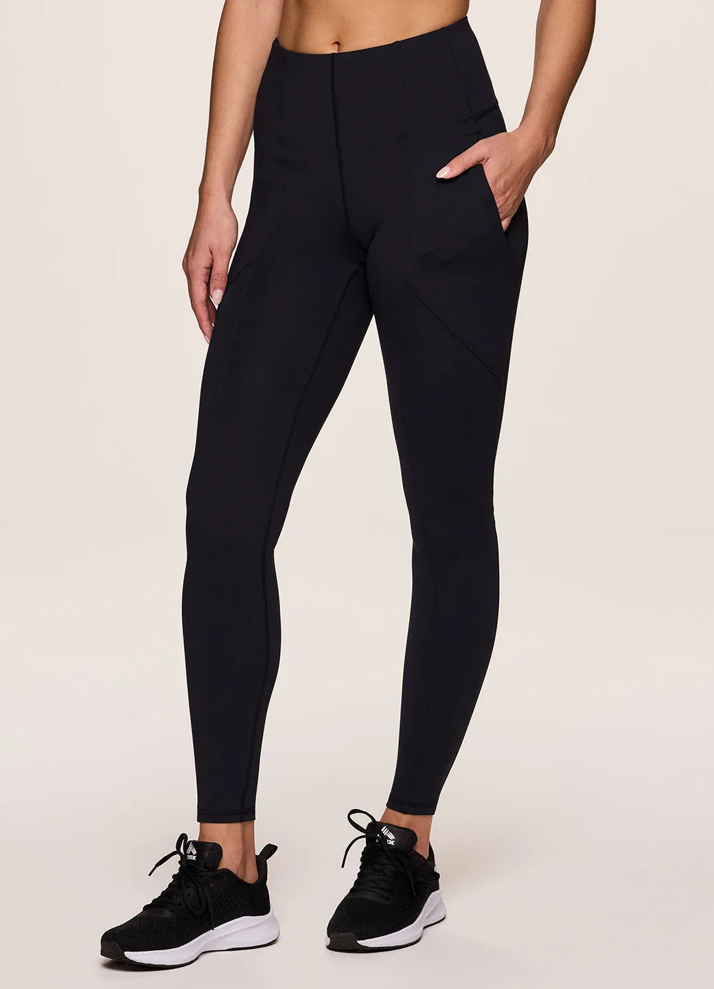 Trek It Pocket Legging